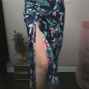 Forever 21 split skirt navy blue